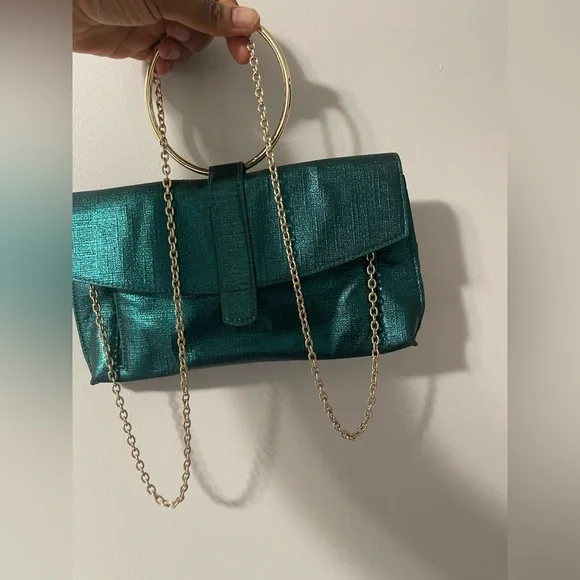 Metallic Green Clutch with Gold Chain - Picture 6 of 7